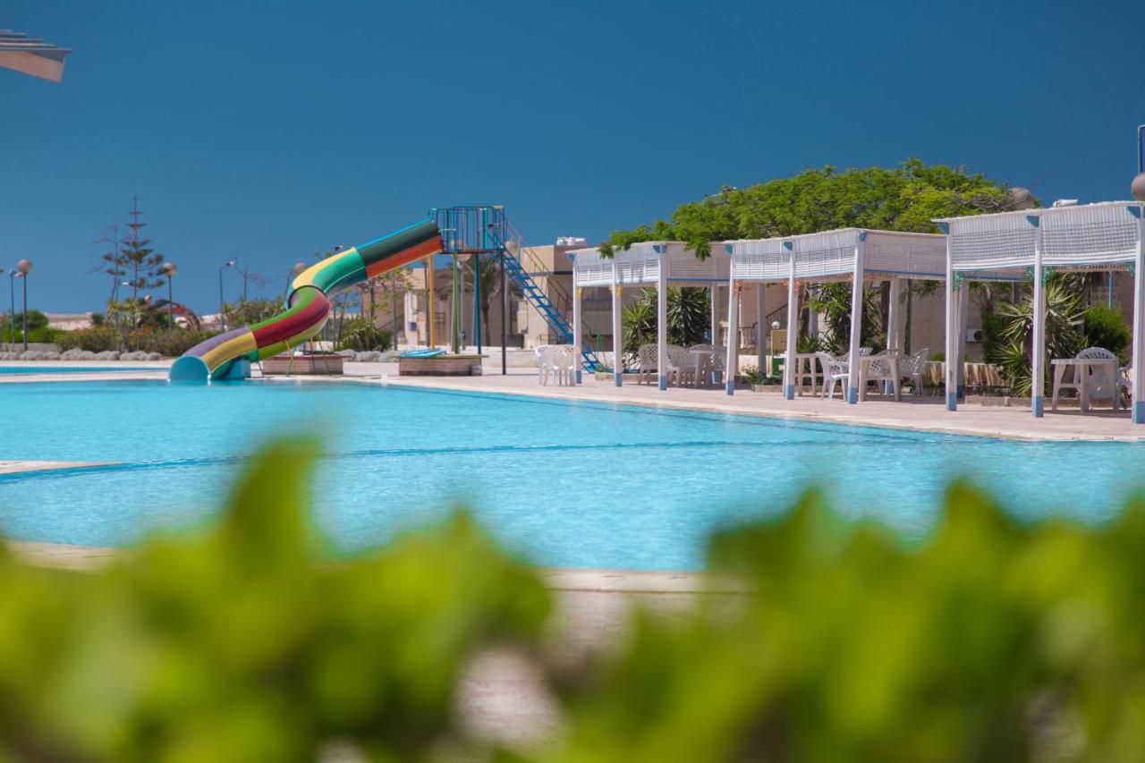 Villas Petro Beachエル・アラメイン エクステリア 写真
